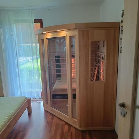 Relaxklub villa s wellness Tremosna Exteriör bild
