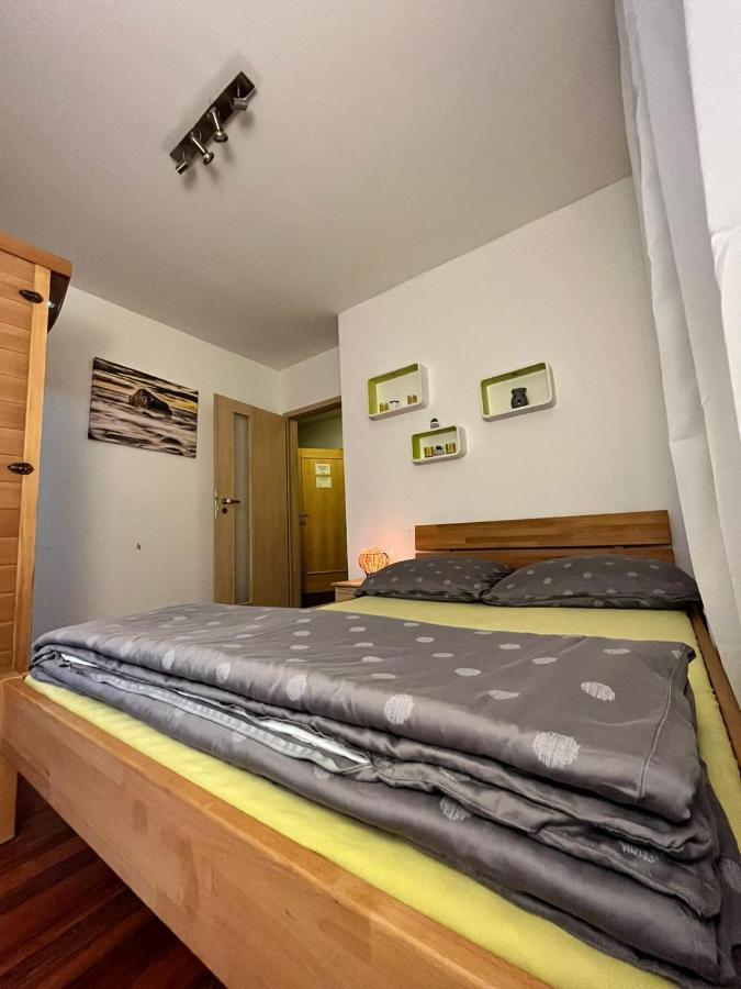 Relaxklub villa s wellness Tremosna Exteriör bild