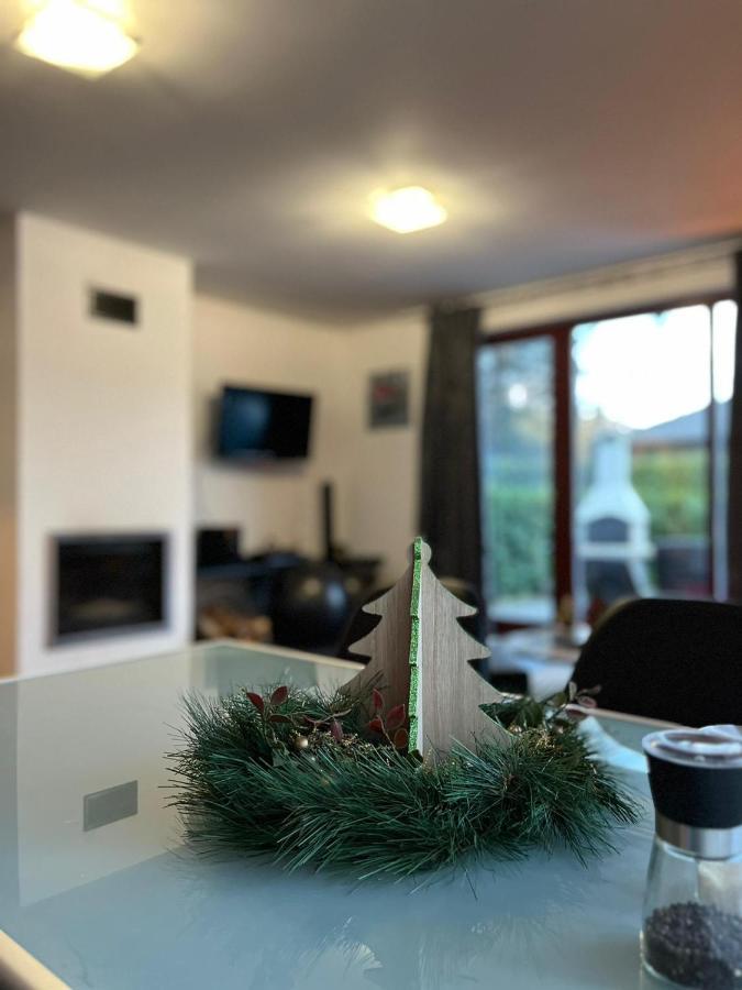 Relaxklub villa s wellness Tremosna Exteriör bild